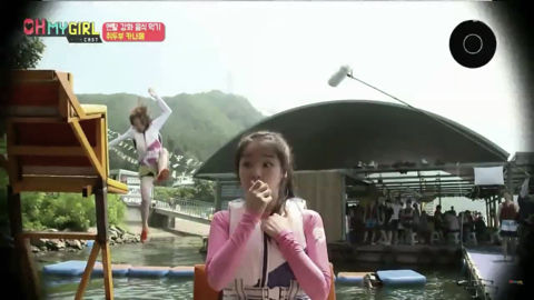 OH MY GIRL CAST