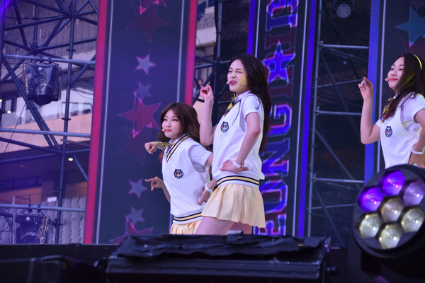 I.O.I #9