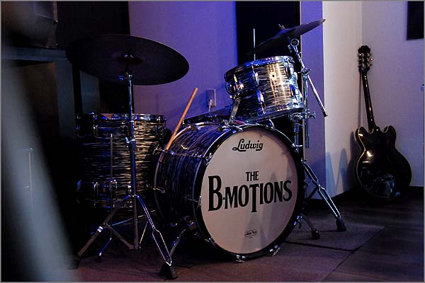 20110129_beatles tribute band_01