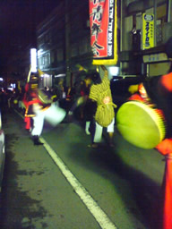 屋富祖青年会のエイサー2