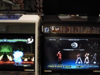 KOF13の対戦台が二台も