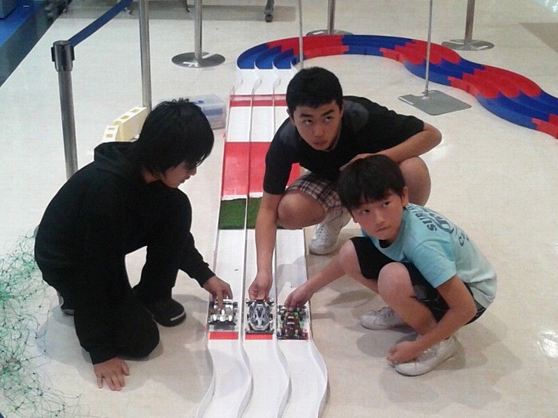 2014-HN0809-07.jpg