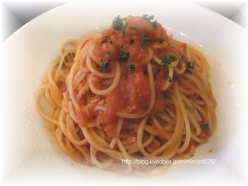 本日のパスタ(タコのラブーソース)①-1