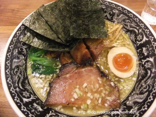 特中村屋(塩) 真空平打ち麺①-1