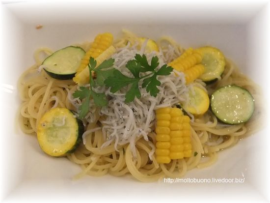 ズッキーニと葉山シラスのペペロンチーノ②-1