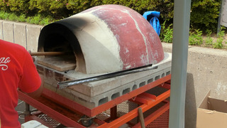 加賀ピッツァ石釜