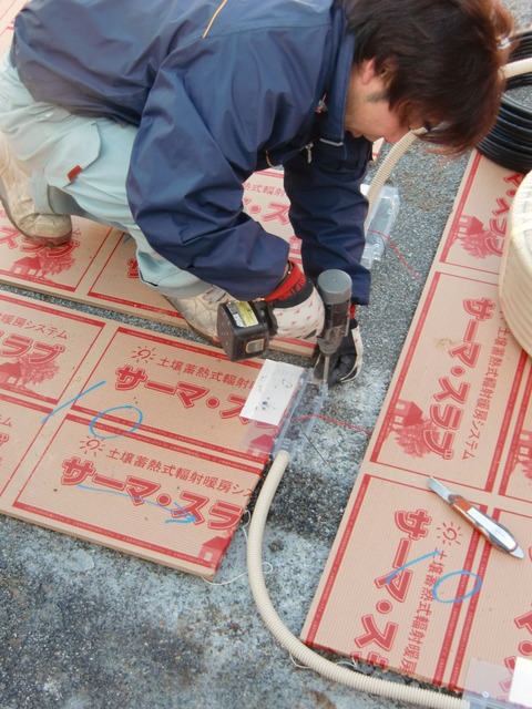 パネル設置