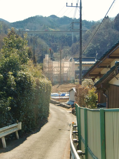 道の奥にある現場