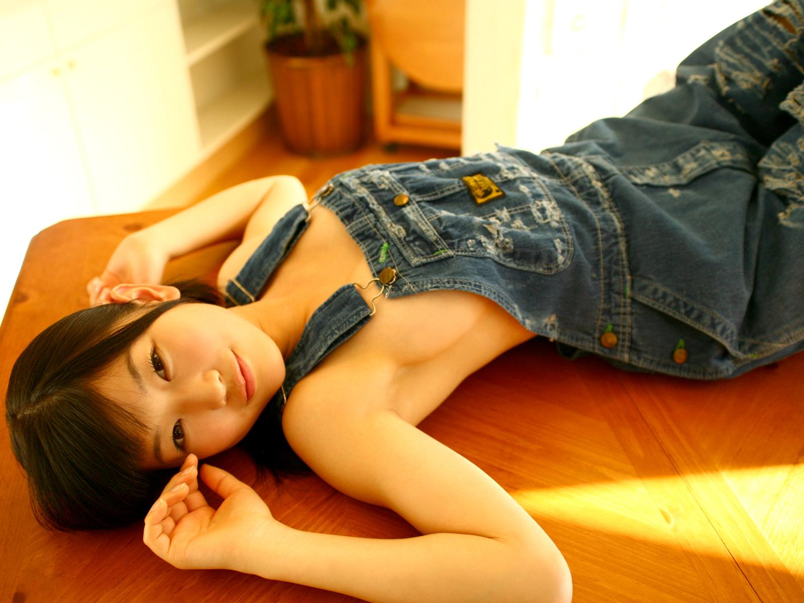 【この娘誰？】名前が分からない娘はここで聞け 113Tube8動画>6本 xvideo>2本 fc2>1本 YouTube動画>5本 dailymotion>1本 ->画像>630枚 