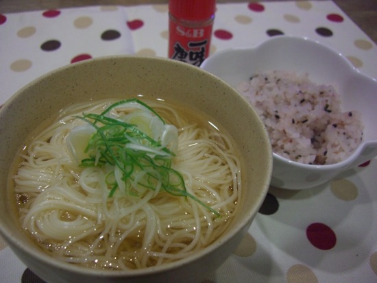 にゅう麺と梅ごはん