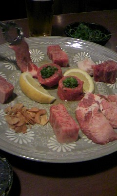 にく