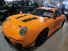 RE雨宮RX-7(FD3S)左前
