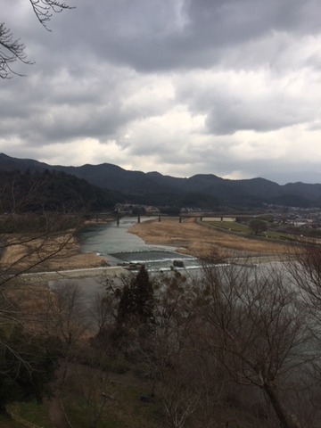 肘川