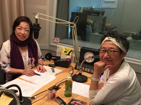 秦万里子さん