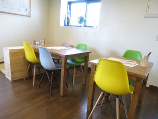 まいにち食堂店内1