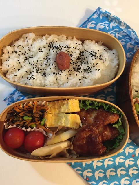 E3E1A87A-0D64-4536-8E01-B4607631972A