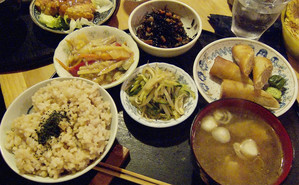 miko-an dinnerset