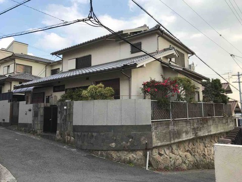 98955300-9947-4A6F-9A1C-627A00C79B49