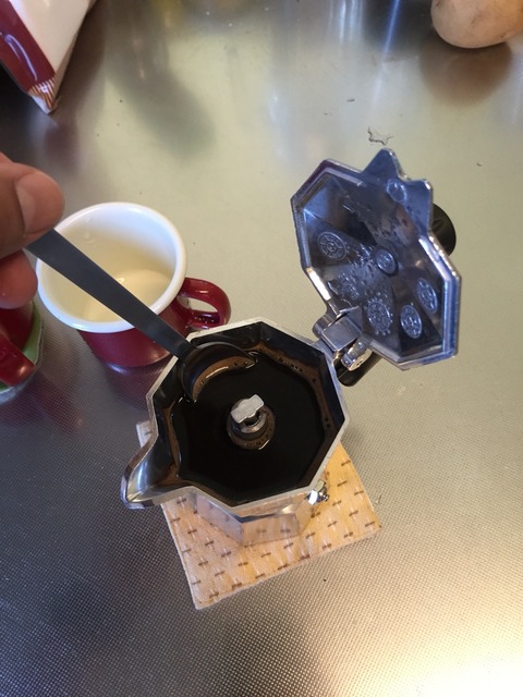 2016-05-18-14-51-24