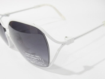 r11
