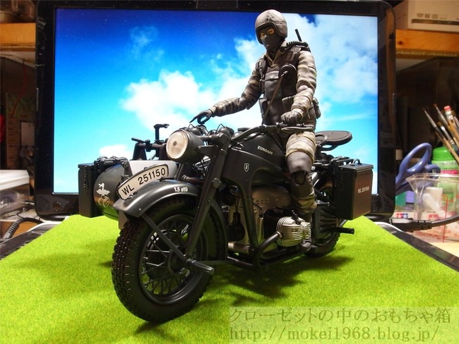 OLY71002_R