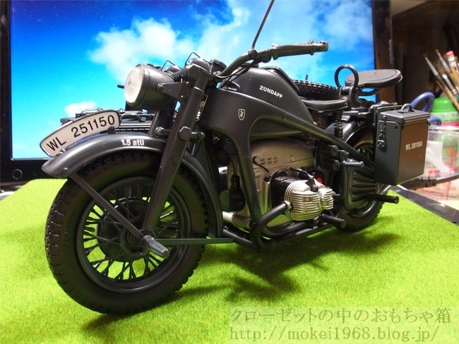 OLY70990_R