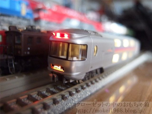 E263