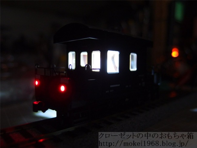 82020de0-s.jpg