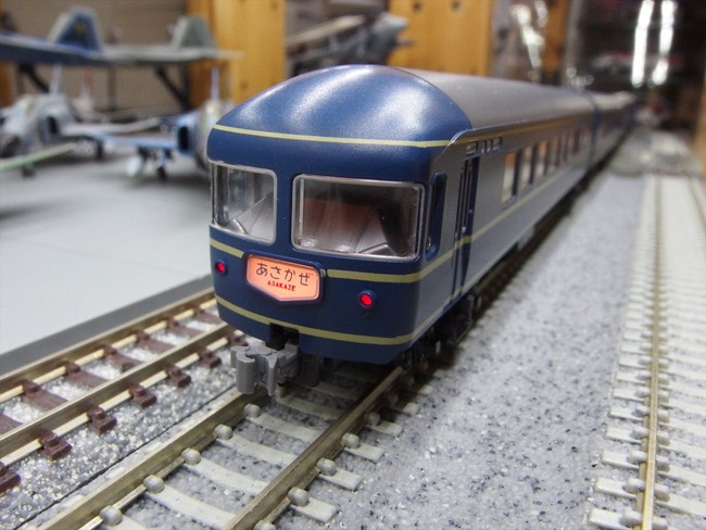 KATO 20系 寝台客車 7両基本セット : クローゼットの中の鉄道模型