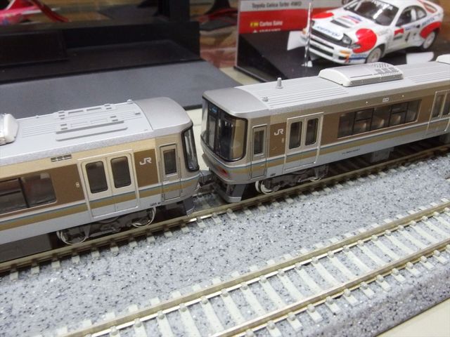 OLY35480_R.jpg