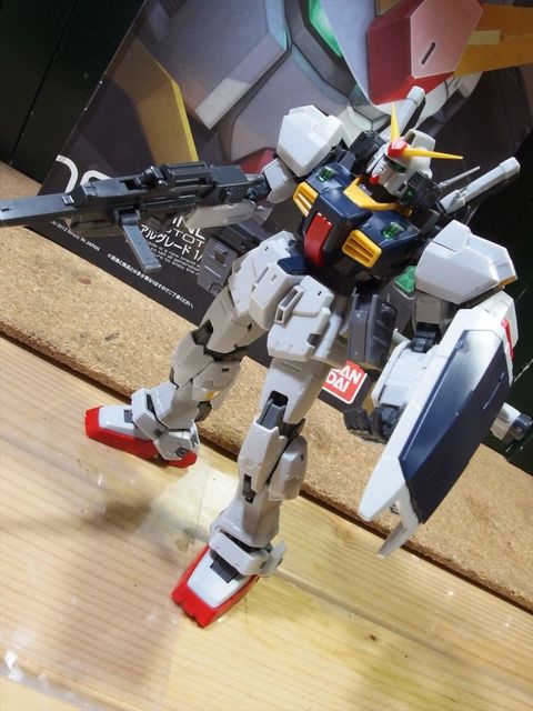 OLY72689_R.jpg