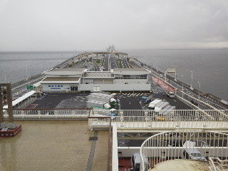 海ほたる