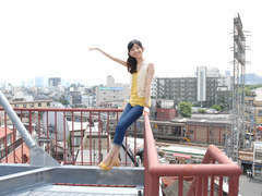 04
