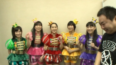momoclo