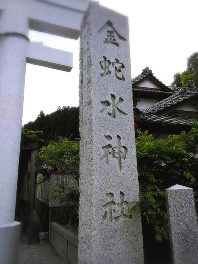 18-06-21-00-56-27-838_deco