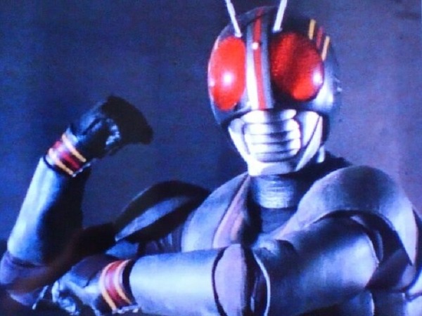 ライダーパンチ(BLACK)