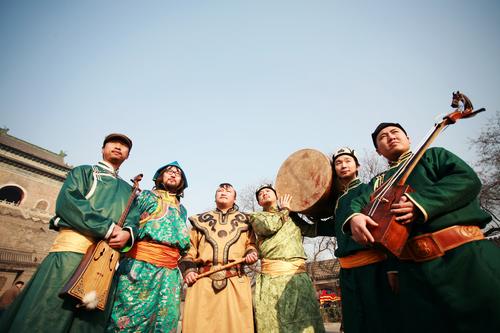 Hanggai+1