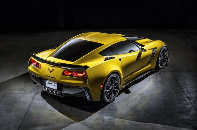 2015 Chevrolet Corvette Z06 (2)