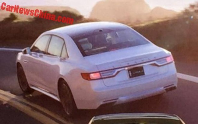 2017 Lincoln Continental_2
