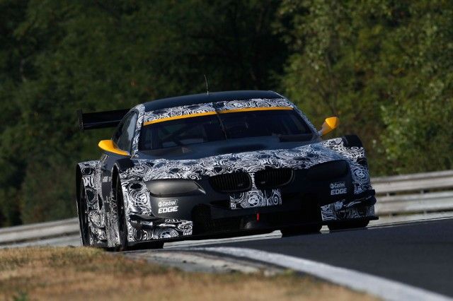 bmw m3-BMW、M3 DTMをハンガロリンクで