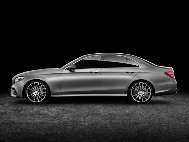 2017-Mercedes-Benz-E-Class-50