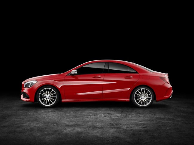 2017-Mercedes-CLA-5