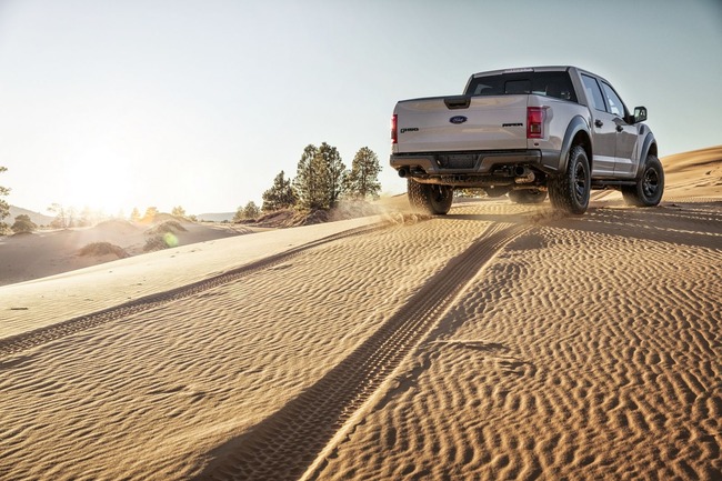 2017 Ford F-150 Raptor_3