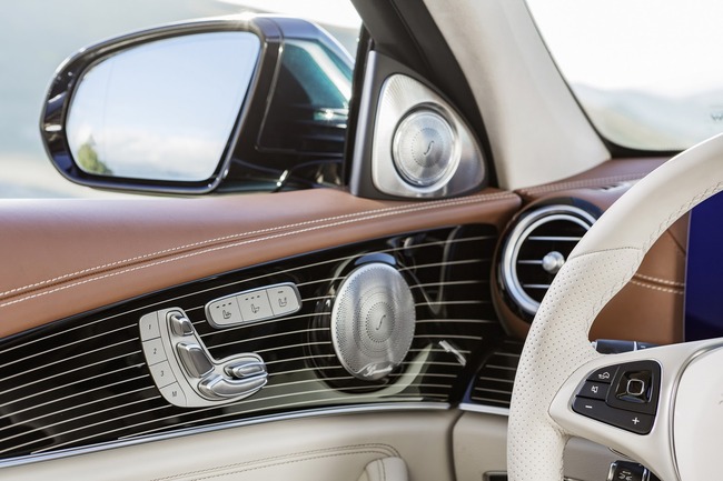 2017-Mercedes-Benz-E-Class-42