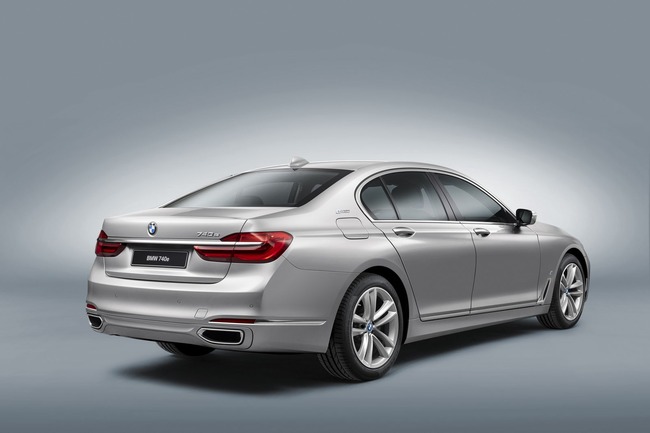 BMW 740e 3