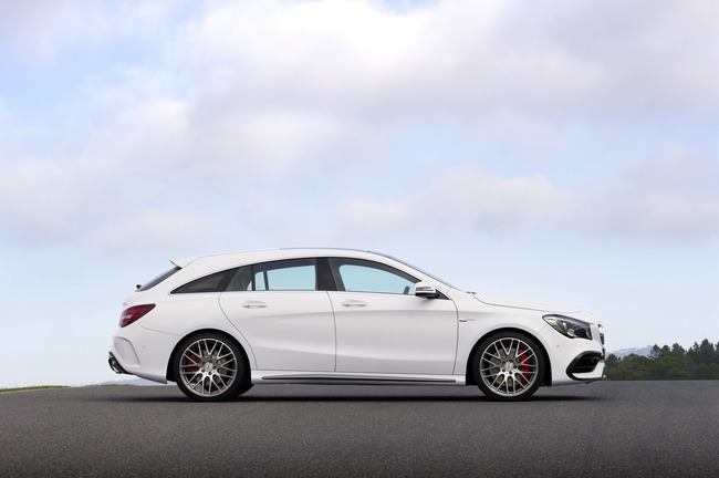 2017-Mercedes-CLA-9