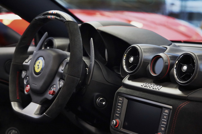Ferrari-California-Tailor-Made-15
