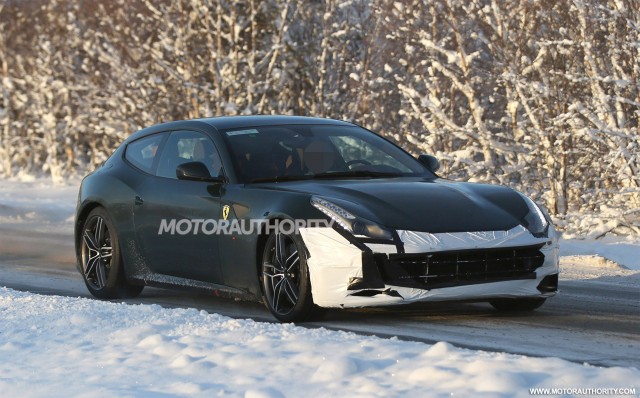 2016-ferrari-ff-m-spy-shots