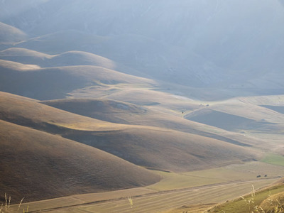 castelluccio02