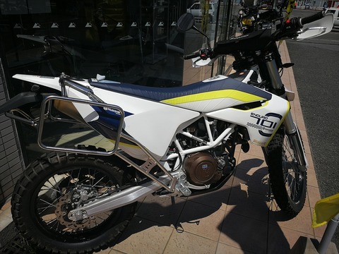に適合するF800GS F800 GS GS800 2023 2024用 オートバイ用ハンドル